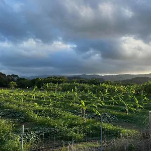 Maleka Farm: Tent Glamping North Shore Oahu Laie