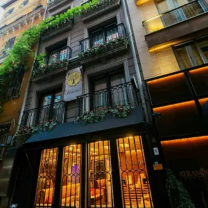 *** Hotel Sometimes Taksim Turquia